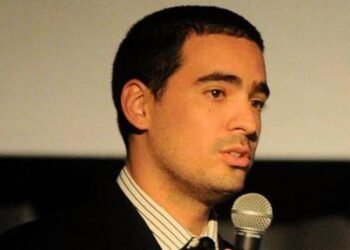 Desafíos de comunicación del nuevo vocero presidencial Adrián Ravier