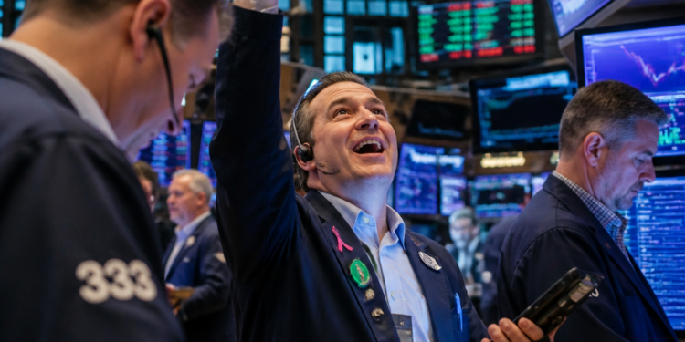 Las acciones argentinas experimentan un notable aumento en Wall Street tras la mejora de la calificación de deuda