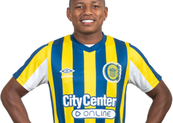 Campaz hace historia al marcar el primer gol mundialista de Rosario Central