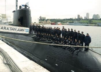 Tensión en la audiencia del juicio por el ARA San Juan: Ex jefe naval critica a la fiscalía