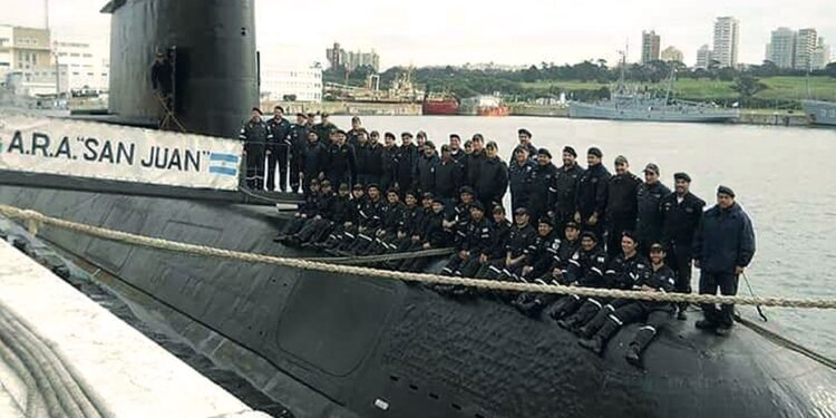 Tensión en la audiencia del juicio por el ARA San Juan: Ex jefe naval critica a la fiscalía