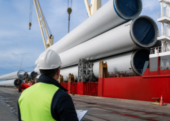 El Gobierno investiga posibles prácticas de dumping en la importación de torres eólicas de China
