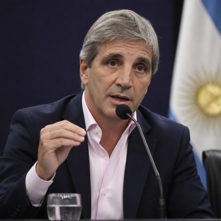 Caputo avanza en las modificaciones del proyecto de Inocencia Fiscal