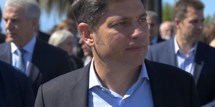 Cumbre del progresismo en Uruguay ante la ofensiva de la derecha aliada a Trump: Kicillof y otros argentinos presentes