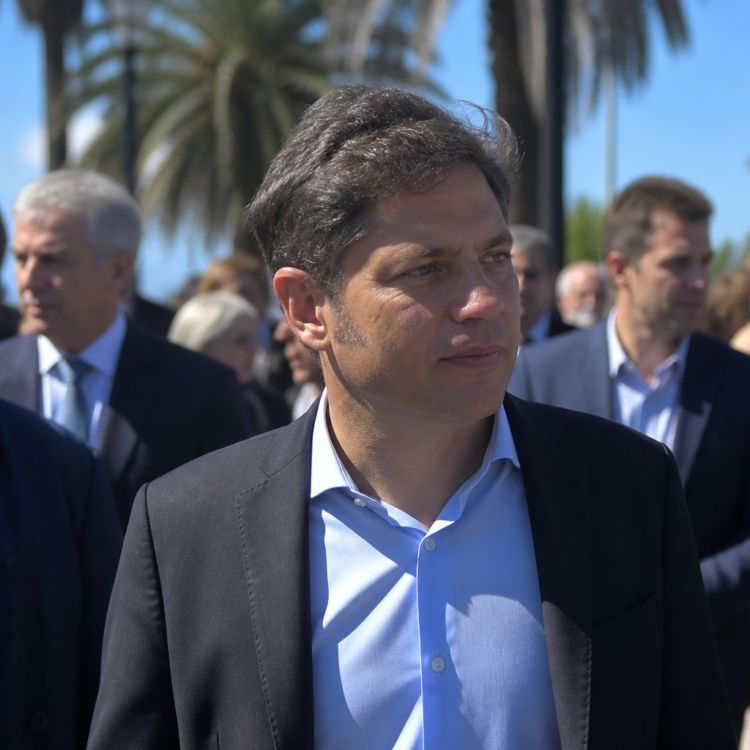 Cumbre del progresismo en Uruguay ante la ofensiva de la derecha aliada a Trump: Kicillof y otros argentinos presentes