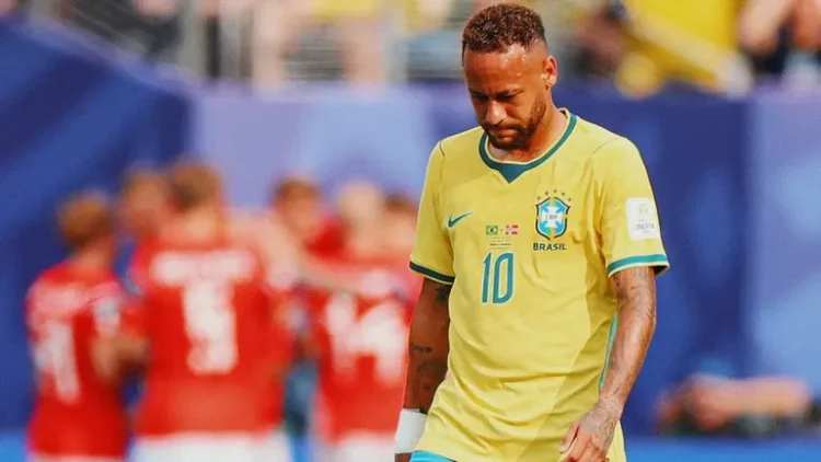 Neymar anuncia su retiro de la selección brasileña tras la eliminación en el Mundial