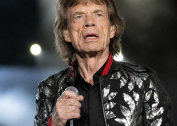 Mick Jagger a sus 83 años: “Mi padre me enseñó a moverme para estar bien”