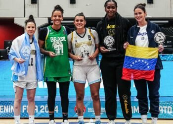 La selección argentina femenina logra un agónico triunfo en el Preclasificatorio Olímpico