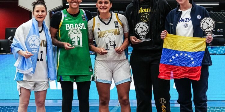 La selección argentina femenina logra un agónico triunfo en el Preclasificatorio Olímpico