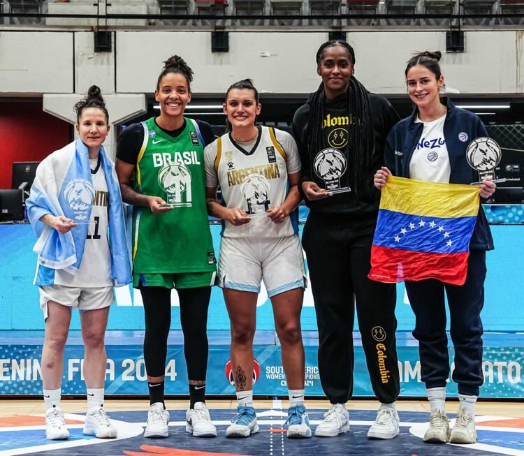La selección argentina femenina logra un agónico triunfo en el Preclasificatorio Olímpico