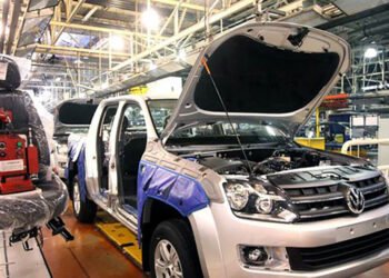 Volkswagen prepara el inicio de producción de la Nueva Amarok y prevé recuperar el segundo turno en Pacheco