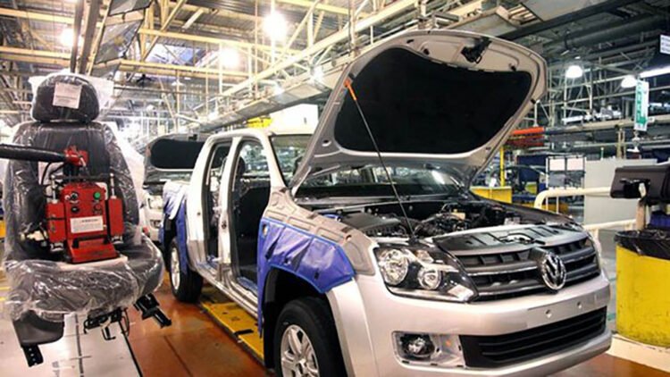 Volkswagen prepara el inicio de producción de la Nueva Amarok y prevé recuperar el segundo turno en Pacheco