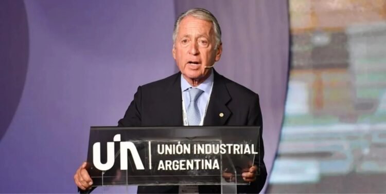 La UIA pidió suspender por 180 días los embargos a las pymes industriales