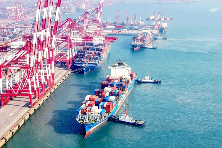 Las exportaciones de China crecieron 25% en agosto y el superávit comercial llegó a US$119.100 millones