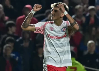 Alan Lescano se une a Vasco da Gama y continúa su carrera en Brasil
