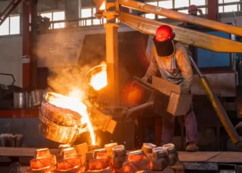 La industria metalúrgica profundizó su caída y opera con menos del 40% de su capacidad