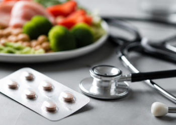 El papel crucial de un medicamento en el control del colesterol y la insuficiencia de la dieta sola