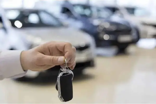El Banco Nación lanzó créditos UVA de hasta $100 millones para comprar autos nuevos y usados
