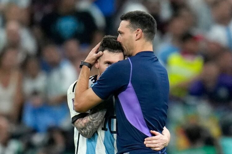 Scaloni respaldó a Messi para el Balón de Oro y habló sobre su despedida de la Selección
