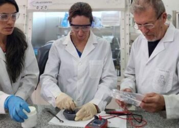 Establecen pautas claras sobre la frecuencia y el lavado adecuado de las sábanas para combatir los ácaros