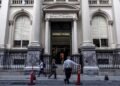 Investigación sobre operaciones de oro: solicitud de allanamiento al BCRA por comisiones millonarias