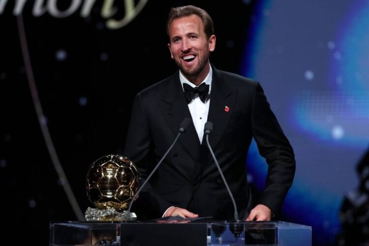 Harry Kane vive una fiesta memorable tras obtener el Balón de Oro en Londres